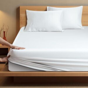 Fitted Bedsheet | 500TC | 100% Cotton | (1 Fitted Bedsheet,2 Pillow Covers)