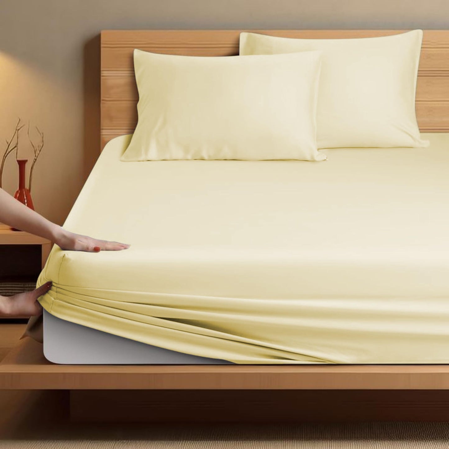 Fitted Bedsheet | 500TC | 100% Cotton | (1 Fitted Bedsheet,2 Pillow Covers) - Ivory